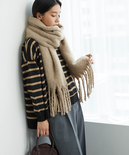 Chaco closet（チャコ クローゼット）の「もこもこボリュームマフラー（マフラー・レディース・チャコールグレー/カーキ/レッド/ブラウン/グリーン/ライトグレー/ブルー/モカ/ブラック/オレンジ/グレイッシュベージュ/ネイビー/マスタード/ピンクベージュ/チェリーピンク/ライトグリーン/アイボリー/ベージュ/グレイッシュブルー・FREE）」の8枚目の写真