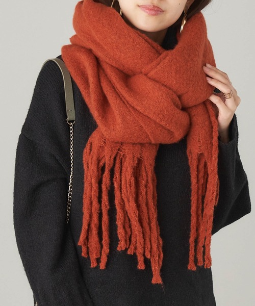 Chaco closet（チャコ クローゼット）の「もこもこボリュームマフラー（マフラー・レディース・チャコールグレー/カーキ/レッド/ブラウン/グリーン/ライトグレー/ブルー/モカ/ブラック/オレンジ/グレイッシュベージュ/ネイビー/マスタード/ピンクベージュ/チェリーピンク/ライトグリーン/アイボリー/ベージュ/グレイッシュブルー・FREE）」の19枚目の写真