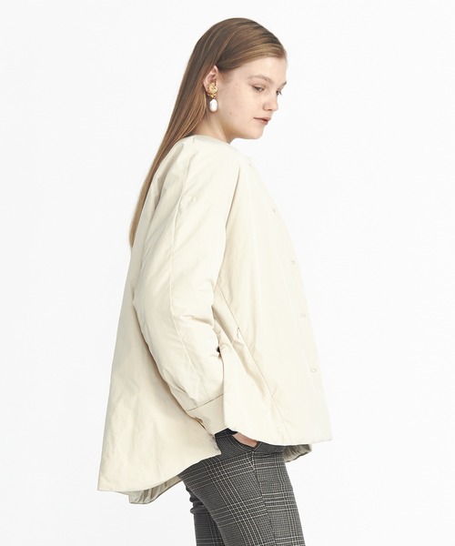 ESTNATION（エストネーション）の「ESTNATION / 中綿ショートブルゾン（ダウンジャケット/コート・レディース・アイボリー/クリアグリーン・38/36）」の5枚目の写真