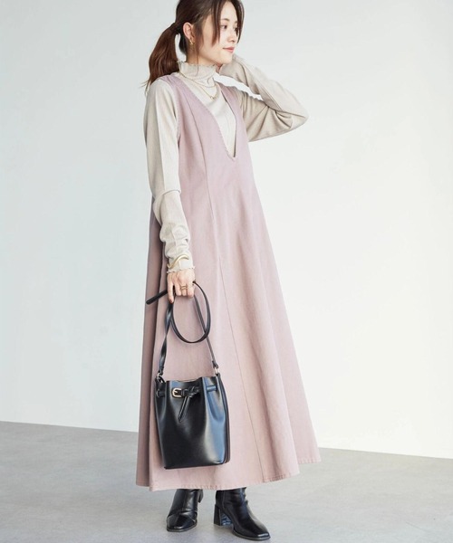 Sugar spoon(シュガースプーン)の「・SUGAR SPOON Vネックフレアジャンスカ*(ジャンパースカート・レディース・ブラック/グレー/カーキ・FREE)」の1枚目の写真