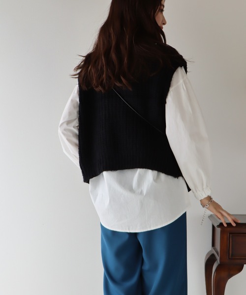 BLUEEAST（ブルーイースト）の「タートルネックケーブルニットベスト（ベスト・レディース・ブラック/ベージュ/ブルー/オレンジ・MEDIUM）」の9枚目の写真