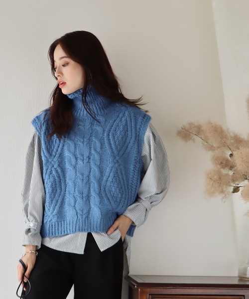 BLUEEAST（ブルーイースト）の「タートルネックケーブルニットベスト（ベスト・レディース・ブラック/ベージュ/ブルー/オレンジ・MEDIUM）」の16枚目の写真