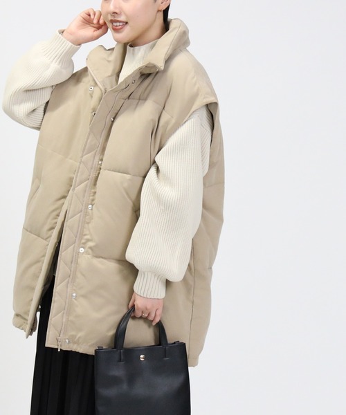 HONEYSUCKLE ROSE（ハニーサックルローズ）の「【HONEYSUCKLE ROSE】ビッグシルエット中綿ベスト（ベスト・レディース・ベージュ/ブラック/オフホワイト・M/L）」の16枚目の写真