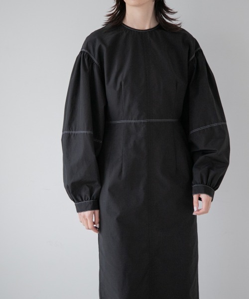 yuw（ユウ）の「ハイショクステッチワンピース　259713（ワンピース・レディース・ブラック/ベージュ・FREE）」の12枚目の写真