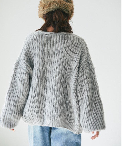 and R（アンドアール）の「ボリュームカーディガン（カーディガン/ボレロ・レディース・グレー/オフホワイト/ライトブラウン・FREE）」の9枚目の写真