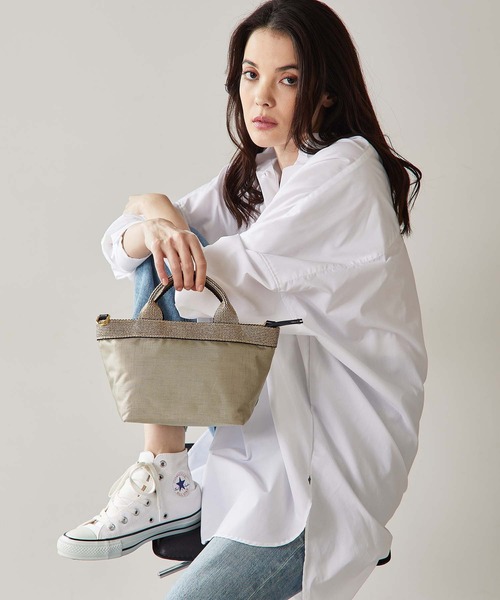 VIOLAd'ORO（ヴィオラドーロ）の「【VIOLAd'ORO/ヴィオラドーロ】GINO ナイロントートバッグS（ショルダーバッグ・レディース・ブラック/カーキ/グレイッシュベージュ/ネイビー・FREE）」の21枚目の写真