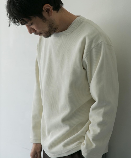 URBAN RESEARCH DOORS（アーバンリサーチドアーズ）の「コーデュロイロングスリーブTシャツ（Tシャツ/カットソー・メンズ・ホワイト/ブラウン/グレー系その他/ピンクベージュ・40/38）」の5枚目の写真