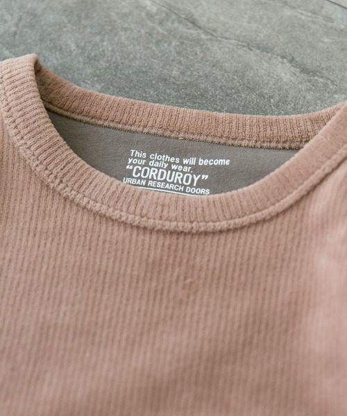 URBAN RESEARCH DOORS（アーバンリサーチドアーズ）の「コーデュロイロングスリーブTシャツ（Tシャツ/カットソー・メンズ・ホワイト/ブラウン/グレー系その他/ピンクベージュ・40/38）」の12枚目の写真