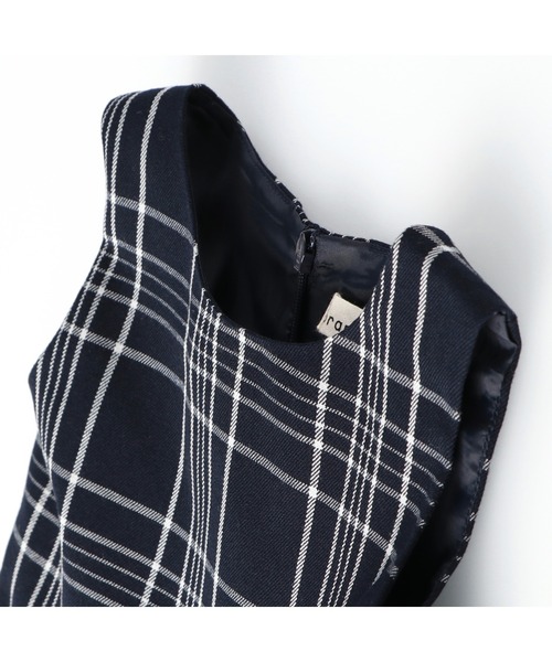 BRANSHES(ブランシェス)の「【キメ服】チェック柄ジャンパースカート(ジャンパースカート・キッズ・ネイビー・110cm/120cm/130cm)」の13枚目の写真