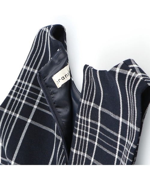 BRANSHES(ブランシェス)の「【キメ服】チェック柄ジャンパースカート(ジャンパースカート・キッズ・ネイビー・110cm/120cm/130cm)」の18枚目の写真