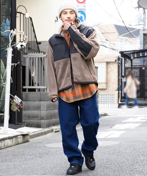 TRI-MOUNTAINフリース