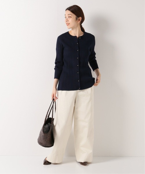 IENA（イエナ）の「コットンサテンワイドチノパンツ（チノパンツ・レディース・ネイビー/アイボリー・38/36/34）」の3枚目の写真