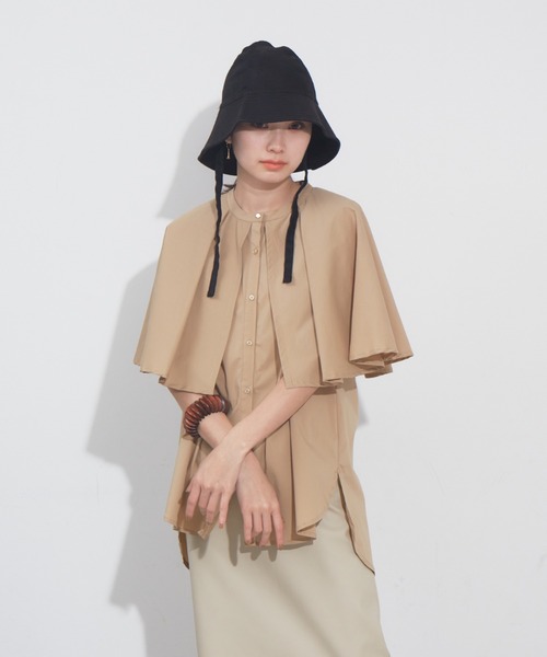 NOMINE（ノミネ）の「ギャザーボリューム襟カラーシャツ（シャツ/ブラウス・レディース・ホワイト/ブラック/ベージュ/セージグリーン・フリー）」の3枚目の写真