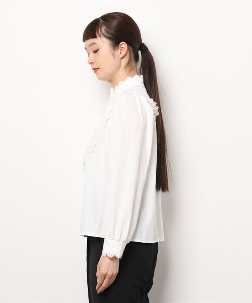 Dream garden（ドリームガーデン）の「レーススタンドカラーブラウス（シャツ/ブラウス・レディース・ホワイト・S/M/L/XL）」の2枚目の写真