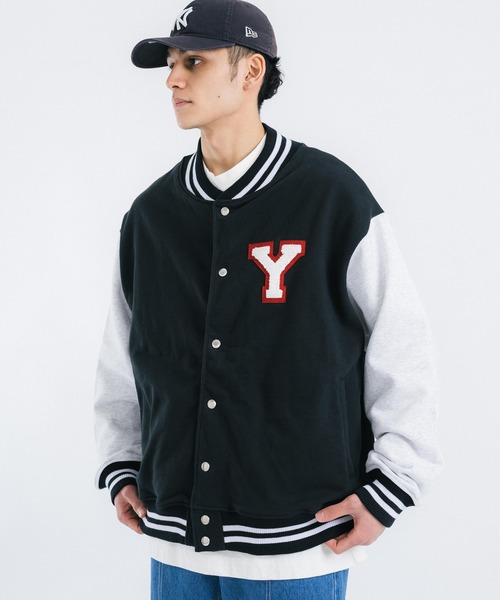 Ressaca（レサーカ）の「オーバーサイズ 裏毛 ロゴワッペンスタジャン（スタジャン・メンズ・ベージュ/グリーン/ブラック・L/M）」の2枚目の写真