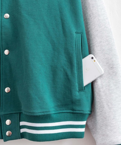 Ressaca（レサーカ）の「オーバーサイズ 裏毛 ロゴワッペンスタジャン（スタジャン・メンズ・ベージュ/グリーン/ブラック・L/M）」の16枚目の写真