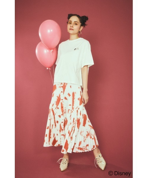 rienda ディズニーコラボTシャツ rienda（リエンダ）の「Comic Mickey/Tee（Tシャツ/カットソー）」 - WEAR