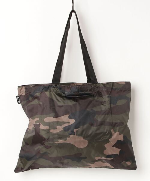 OAKLEY(オークリー)の「オークリー ESSENTIAL POCKETABLE SLING /OAKLEY(ショルダーバッグ・メンズ・ブラック/ネイビー/カモフラージュ・U)」の7枚目の写真