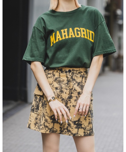 MAHAGRID(マハグリッド)の「【UNISEX】MAHAGRID/VARSITY LOGO TEE 2277563(Tシャツ/カットソー・レディース・グリーン/ホワイト/ライトグレー/ブラック・X-LARGE/LARGE/MEDIUM/SMALL)」の4枚目の写真