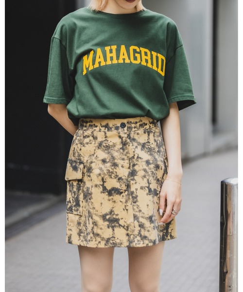 MAHAGRID(マハグリッド)の「【UNISEX】MAHAGRID/VARSITY LOGO TEE 2277563(Tシャツ/カットソー・レディース・グリーン/ホワイト/ライトグレー/ブラック・X-LARGE/LARGE/MEDIUM/SMALL)」の6枚目の写真