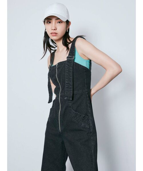 EMODA（エモダ）の「ボディカバーサロペット（つなぎ/オールインワン・レディース・アイボリー/ブラック/ライトブルー・SMALL/MEDIUM）」の8枚目の写真