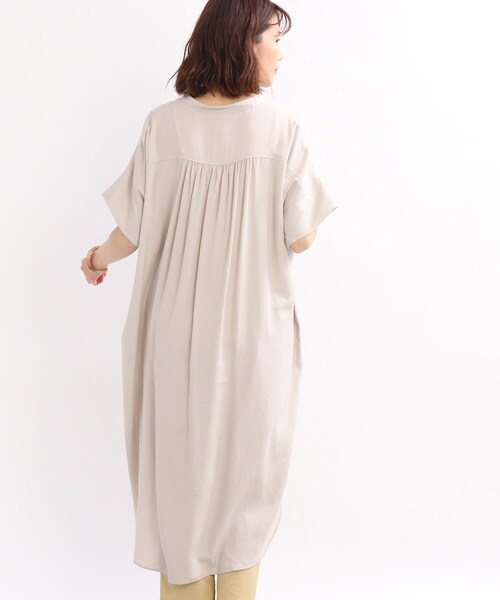 SHOO・LA・RUE（シューラルー）の「◆【洗濯機可】シアー スラブ 前開きワンピース（ワンピース・レディース・オフホワイト/オレンジ/ブラック/オリーブ・00）」の7枚目の写真