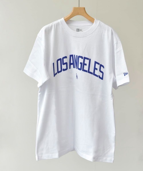 NEW ERA(ニューエラ)の「NEW ERA SSCT MLB ARCH(Tシャツ/カットソー・メンズ・ホワイト系その他/ブラック系その他/ホワイト系その他2/ホワイト系その他3/ホワイト系その他4/ブラック系その他2/ブラック系その他3/ブラック系その他4・M/L/XL)」の2枚目の写真