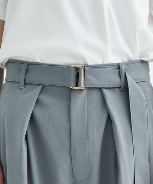CULLNI(クルニ)の「STUDIOUS別注 BELTED WIDE SLACKS(スラックス・メンズ・ブラック/グリーン/ライトブルーグレー・1/2)」の19枚目の写真