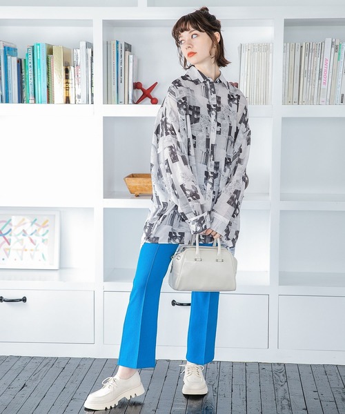 JEANASIS（ジーナシス）の「フォトコラージュシアーシャツLS/352704（シャツ/ブラウス・レディース・ブラック系その他/グレー系その他/パープル系その他・FREE）」の4枚目の写真