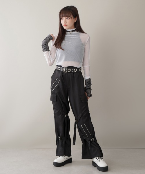 SPINNS(スピンズ)の「24㎝ ダメージ加工アームカバー(アームカバー・レディース・ブラック×グレー・ONESIZE)」の9枚目の写真