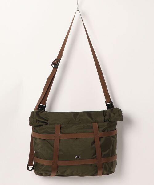 CIE(シー)の「【Ka】【CIE(シー)】GRID SHOULDER-01(ショルダーバッグ・メンズ・ブラック系その他/オリーブ/ベージュ/ブラック・FREE)」の4枚目の写真