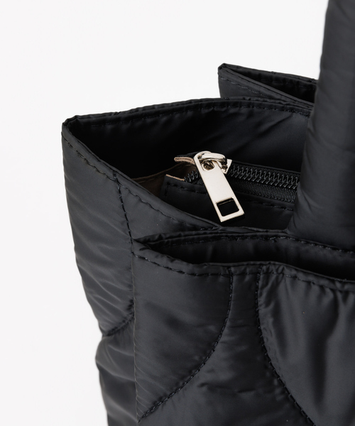 Abahouse Devinette（ドゥヴィネット）の「【Avancer】A4対応キルティングトートバッグ（トートバッグ・レディース・ダークベージュ/ブラック・フリー）」の8枚目の写真