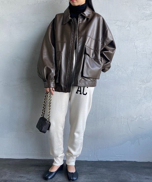 AMERICANA（アメリカーナ）の「[Americana×JEANS FACTORY/アメリカーナ×ジーンズファクトリー] 別注 AC ロゴプリントスウェットパンツ（スウェットパンツ・レディース・アイボリー/スミクロ/グリーン・S/M）」の4枚目の写真