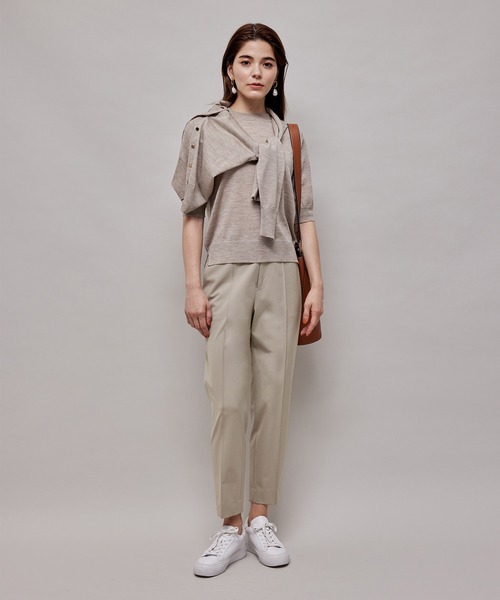 ROPE'(ロペ)の「ストレッチピンタックシガレット美脚パンツ(その他パンツ・レディース・ブラック/ベージュ/ベージュ系その他2/パープル・36/38/40)」の11枚目の写真