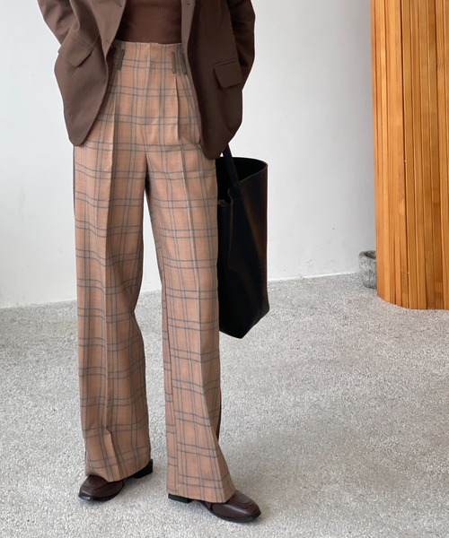 emi+（エミプラス）の「セミワイド 配色サイドラインチェックパンツ