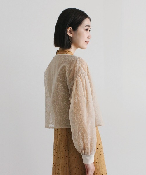 kaene（カエン）の「フラワーフロッキーカーディガン（カーディガン/ボレロ・レディース・ブラック/ベージュ/ブラウン・FREE）」の4枚目の写真