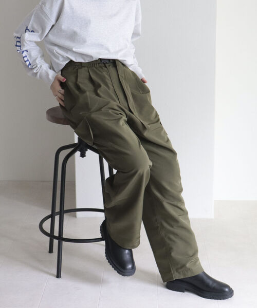 fredy emue（フレディエミュ）の「ナイロンベルト付きベイカーパンツ（カーゴパンツ・レディース・ブラック/カーキ/パープル・38）」の9枚目の写真