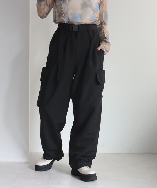 fredy emue（フレディエミュ）の「ナイロンベルト付きベイカーパンツ（カーゴパンツ・レディース・ブラック/カーキ/パープル・38）」の22枚目の写真