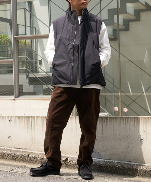 CIAOPANIC TYPY（チャオパニックティピー）の「テックウォームスタンドベスト（ダウンベスト・メンズ・ブラック・MEDIUM/LARGE）」の16枚目の写真