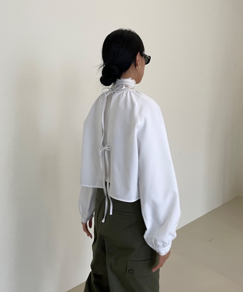 Didot.showroom(ディドット ショールーム)の「バックリボンクロップブラウス(シャツ/ブラウス・レディース・ホワイト/クリーム/ブラック・FREE)」の17枚目の写真