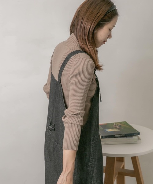 URBAN RESEARCH Sonny Label（アーバンリサーチサニーレーベル）の「『UR TECH』タートルネックリブニット（ニット/セーター・レディース・ブラック/レッド/ナチュラル/キャメル・FREE）」の17枚目の写真