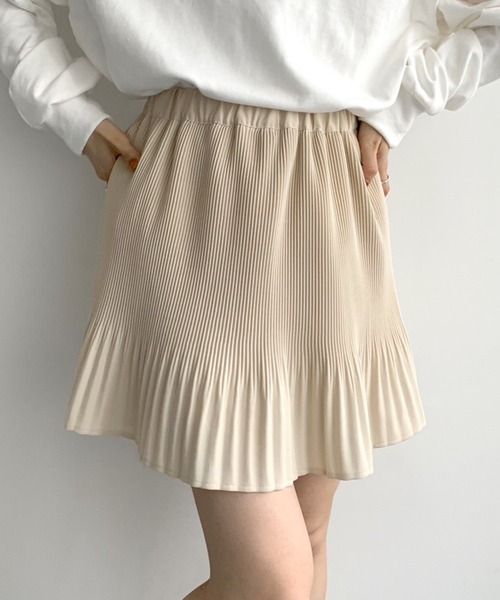 OLIVE des OLIVE（オリーブデオリーブ）の「消しプリーツミニスカート（スカート・レディース・アイボリー/ブラック・FREE）」の9枚目の写真