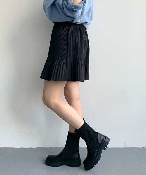 OLIVE des OLIVE（オリーブデオリーブ）の「消しプリーツミニスカート（スカート・レディース・アイボリー/ブラック・FREE）」の17枚目の写真