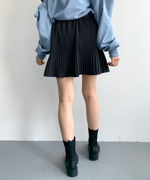 OLIVE des OLIVE（オリーブデオリーブ）の「消しプリーツミニスカート（スカート・レディース・アイボリー/ブラック・FREE）」の18枚目の写真