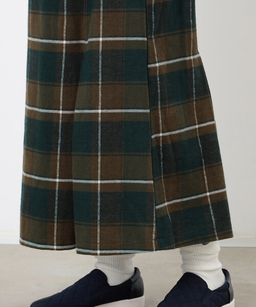 ONIGIRI（オニギリ）の「チェック柄　マーメイド風スカート（スカート・レディース・ネイビー/グリーン・M/L）」の16枚目の写真