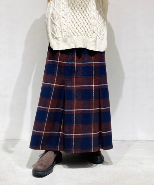 ONIGIRI（オニギリ）の「チェック柄　マーメイド風スカート（スカート・レディース・ネイビー/グリーン・M/L）」の22枚目の写真