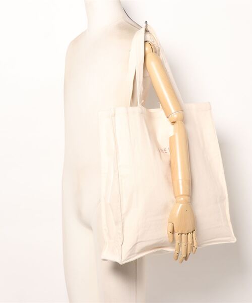 Areeam（アリーム）の「Areeamロゴプリントトートバッグ（トートバッグ・レディース・アイボリー・FREE）」の5枚目の写真