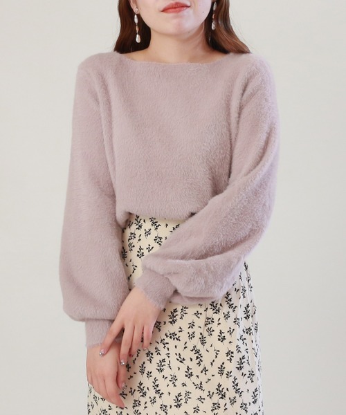 ASTORIA ODIER（アストリアオディール）の「フェザーヤーンボートネックプルオーバー（ニット/セーター・レディース・オレンジ/ライトグレー/ベージュ/ピンク/アイボリー・MEDIUM）」の4枚目の写真