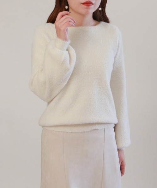 ASTORIA ODIER（アストリアオディール）の「フェザーヤーンボートネックプルオーバー（ニット/セーター・レディース・オレンジ/ライトグレー/ベージュ/ピンク/アイボリー・MEDIUM）」の2枚目の写真