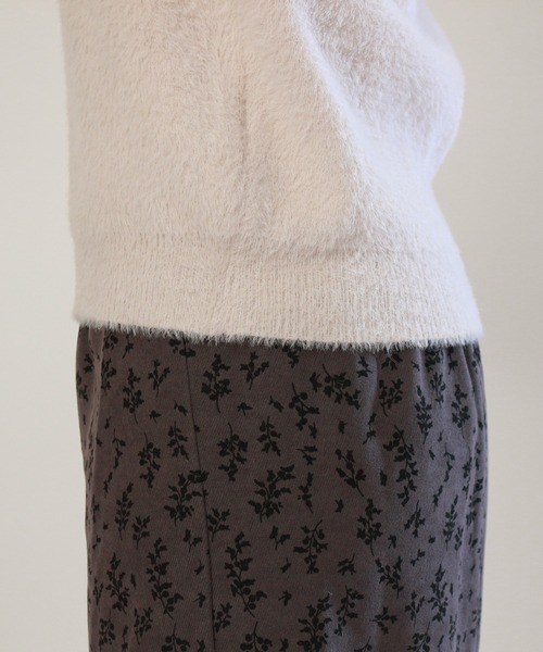 ASTORIA ODIER（アストリアオディール）の「フェザーヤーンボートネックプルオーバー（ニット/セーター・レディース・オレンジ/ライトグレー/ベージュ/ピンク/アイボリー・MEDIUM）」の14枚目の写真